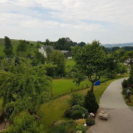 Strasse Des Friedens Apartment Hilmersdorf ภายนอก รูปภาพ
